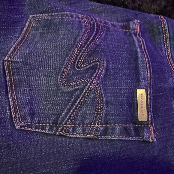 White House Black Market Boot Leg Jeans - Picture 4 of 5